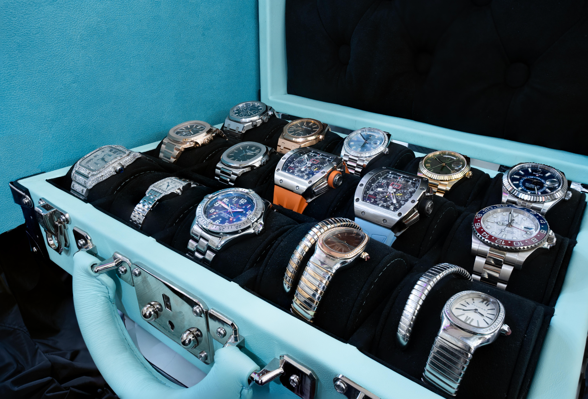Women\'s Watch Collection Breitling Debuts Navitimer Automatic 35 Watch Collection For  main image 3