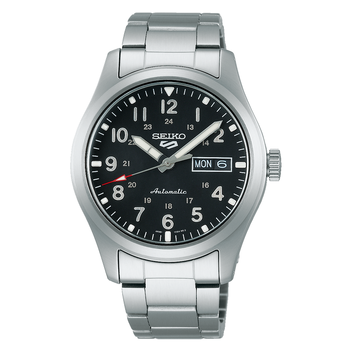 5 Sports Field Black Dial / Stainless Steel Bracelet Black Dial