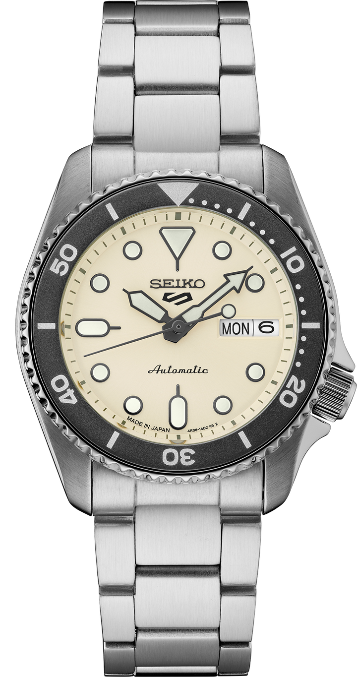 5 Sports SKX Series Mid-Size Beige Dial / Stainless Steel Bracelet Beige Dial