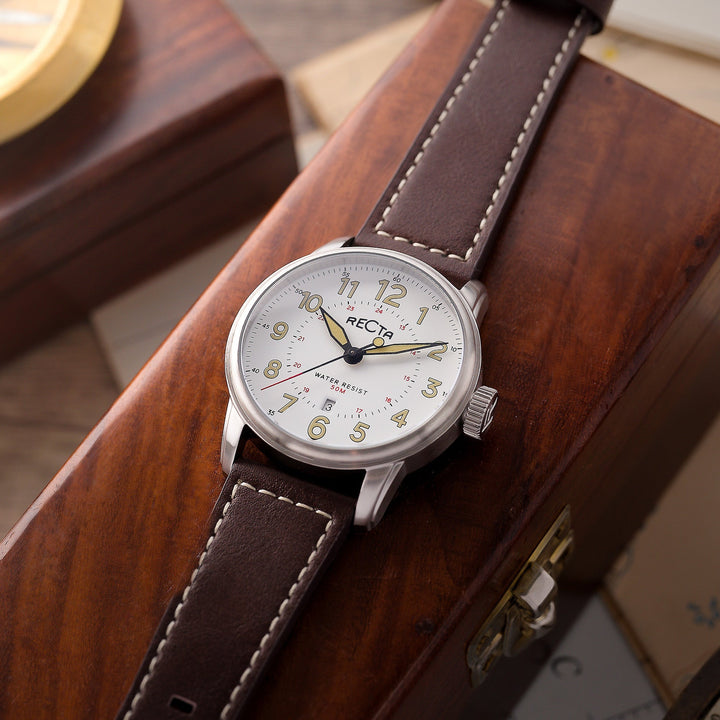 Altitude Japan Quartz White / Leather | Notched Caseback Dial