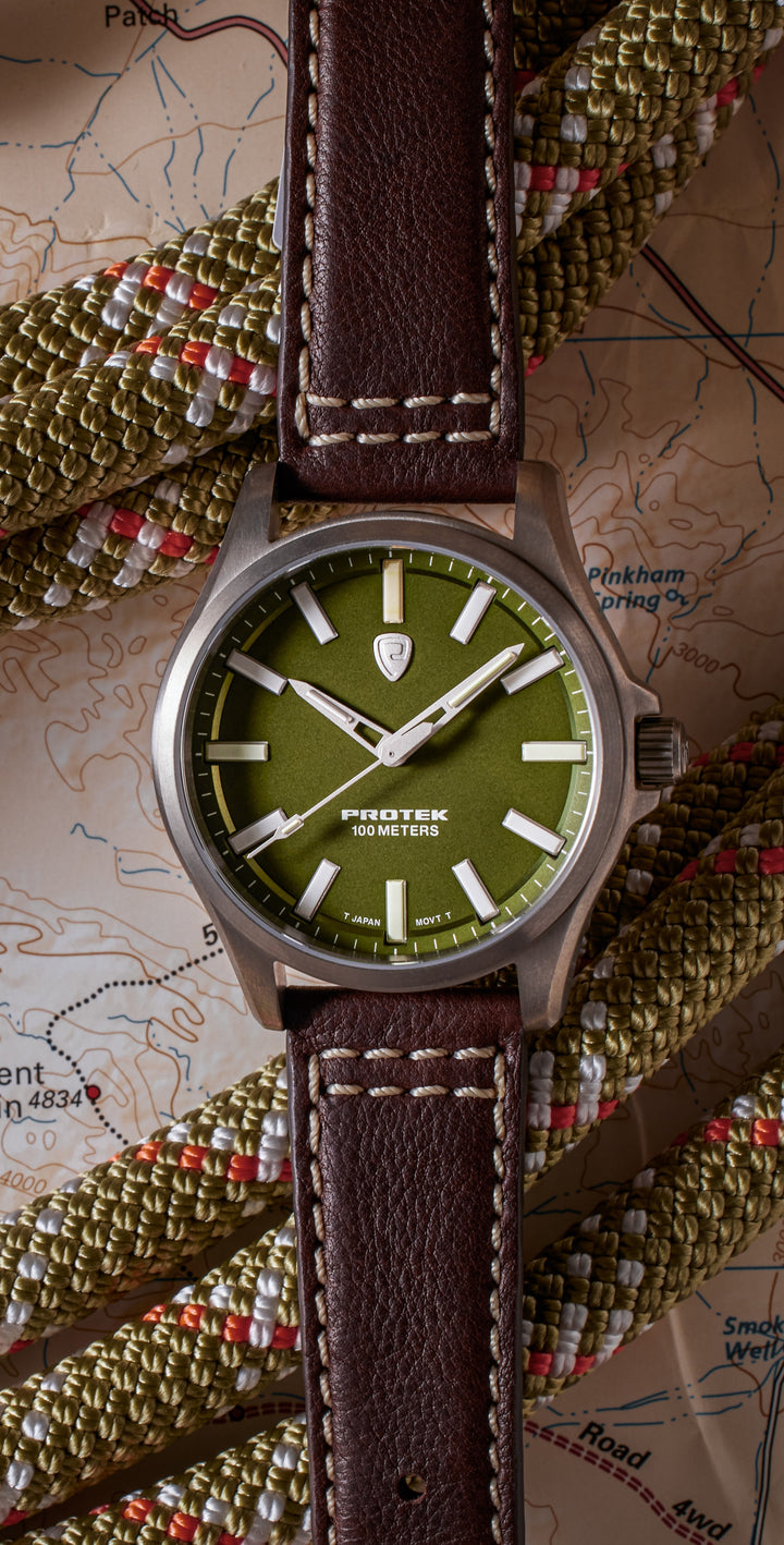 Titanium Field Black Case, Green Dial, Dark Brown Strap | Green Dial