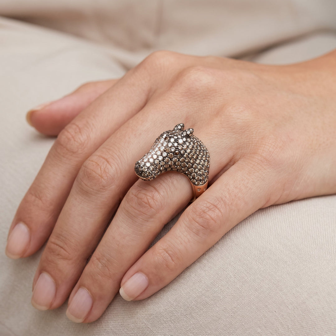 Pavé Horse Head Ring