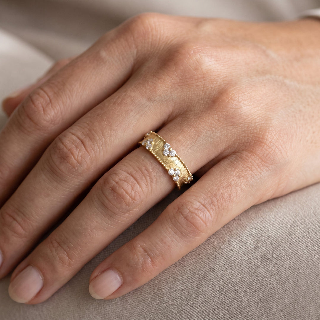 Milgrain Diamond Cluster Band