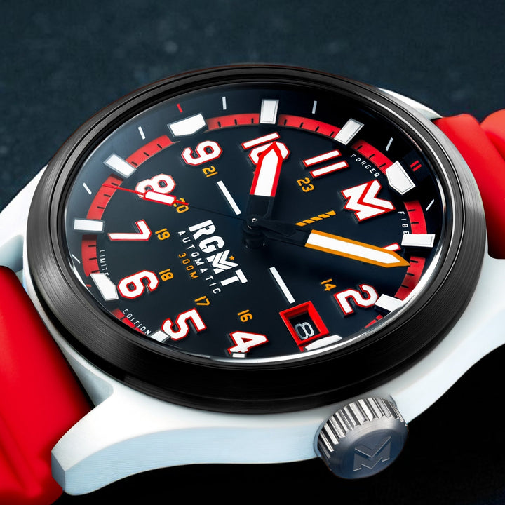 Defender Automatic Limited Edition Black / Silicone | Black Dial