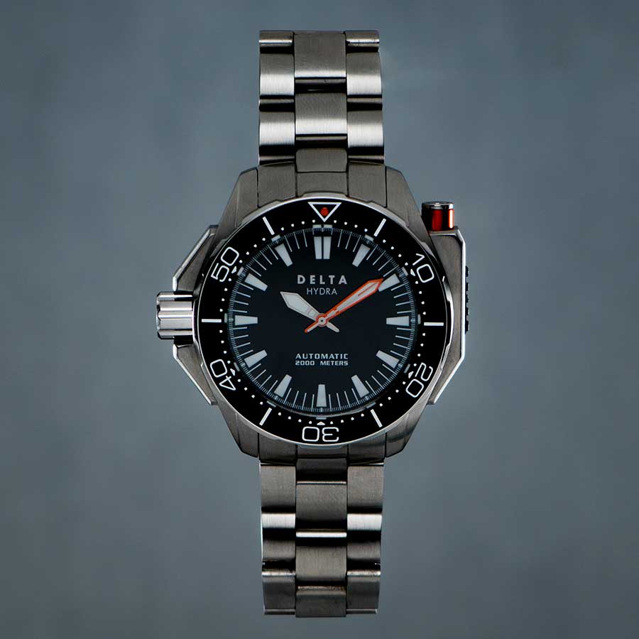 Hydra Black | Black Dial