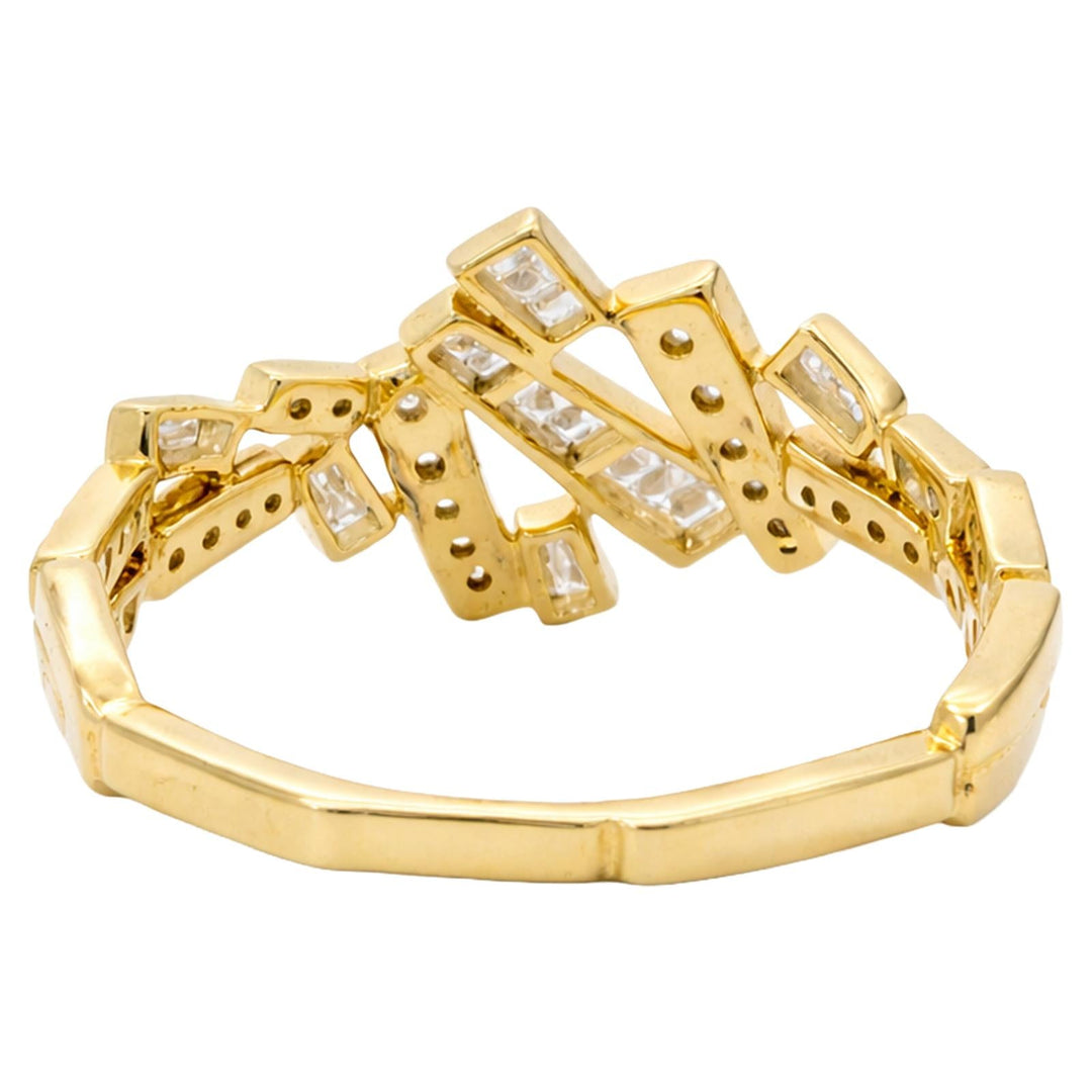 Baguette & Round Diamond Crisscross Ring
