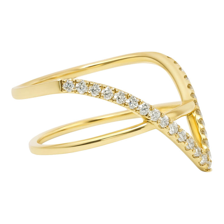 Diamond V Ring