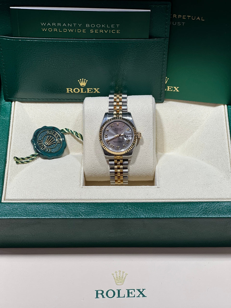 Rolex Steel and Yellow Gold Rolesor Lady-Datejust 26 Watch - Fluted Bezel - Silver Roman Dial - Jubilee Bracelet