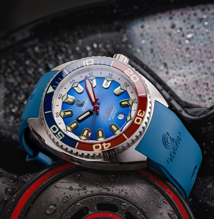 CORE DIVER Red/Blue Refractor Core Diver | Blue Dial