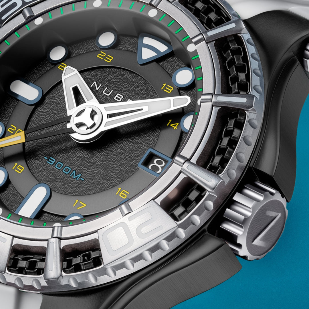 Manta Automatic Limited Edition Black / Silicone Black Dial