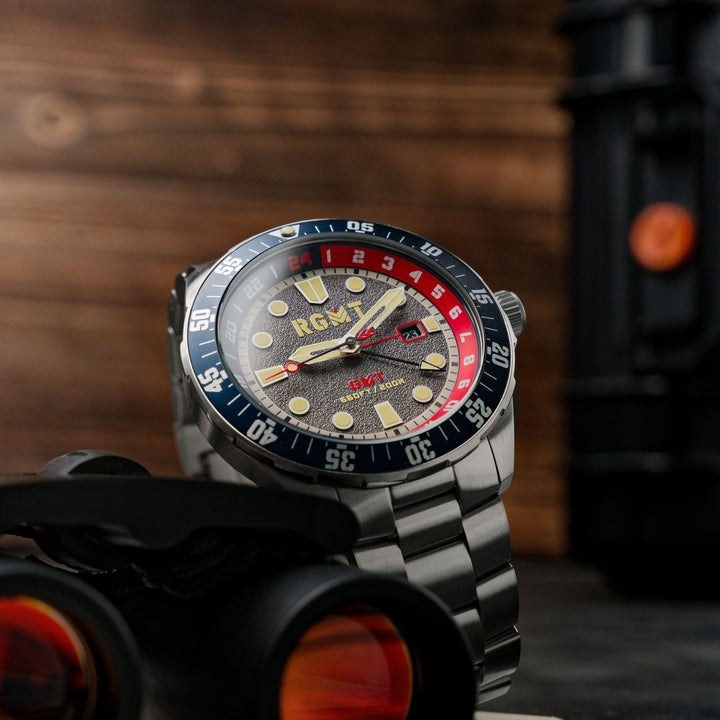 CONTINENTAL GMT GREY / SOLID STAINLESS STEEL BRACELET | Gray Dial