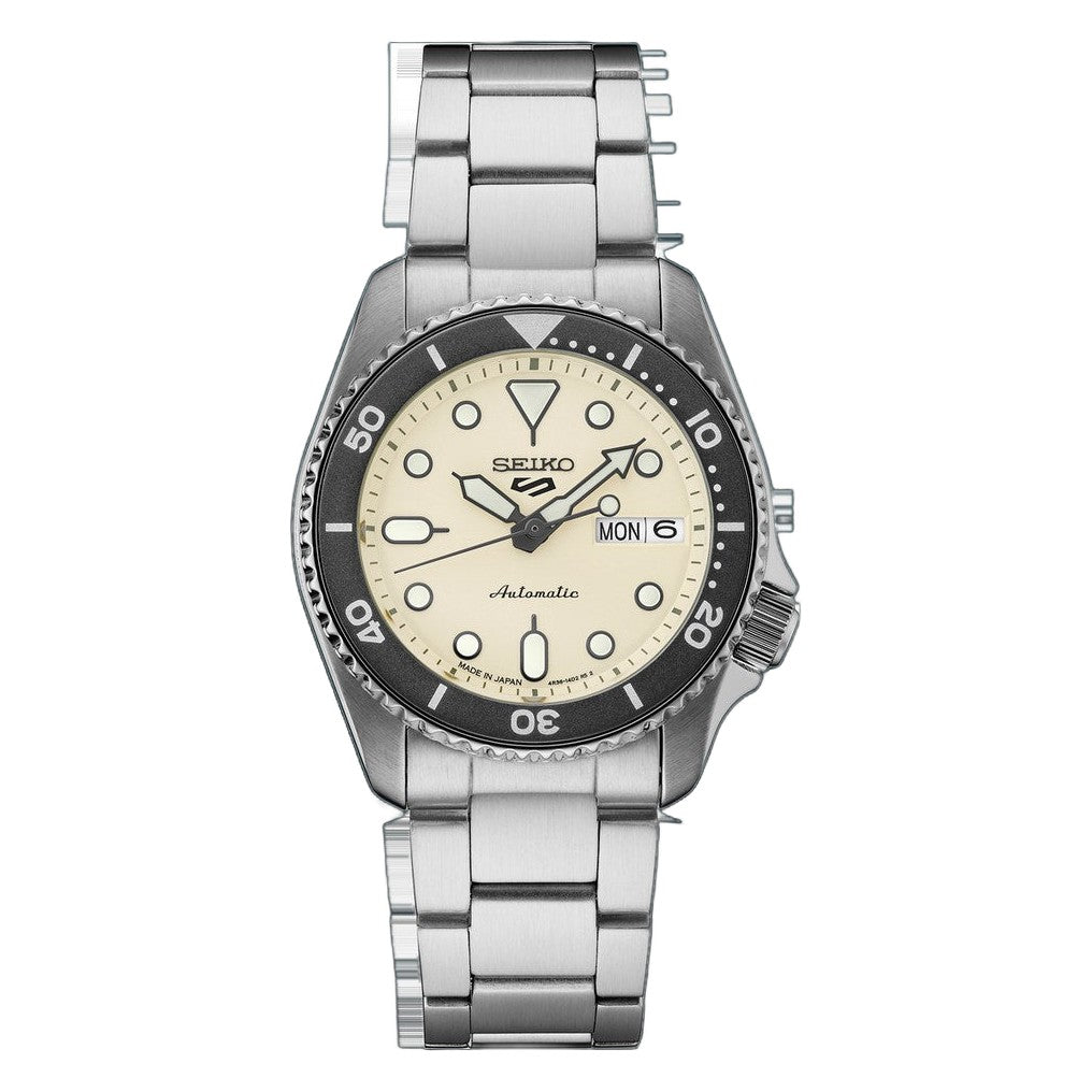 5 Sports SKX Series Mid-Size Beige Dial / Stainless Steel Bracelet Beige Dial