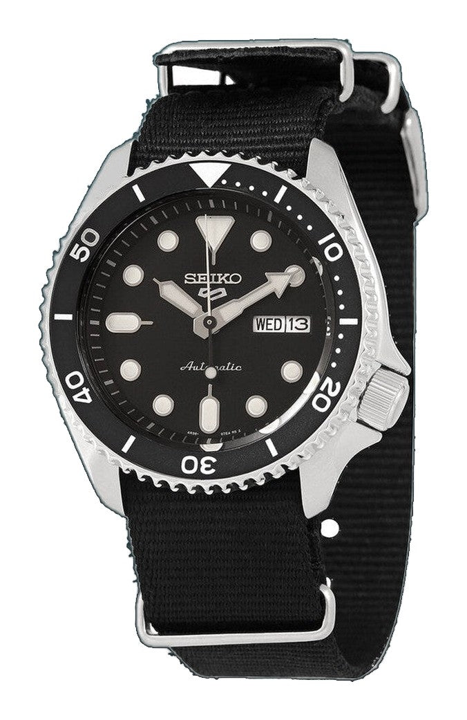 5 Sports SYX Black Dial / Black Nylon Strap Black Dial