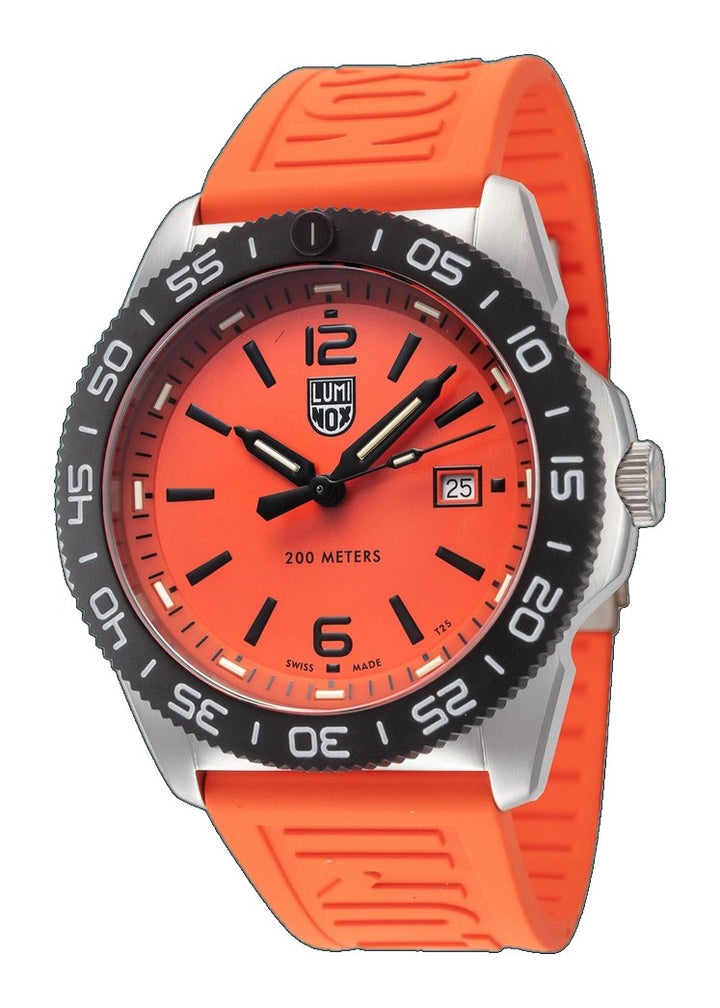 Pacific Diver 44 mm / Orange / Orange Orange Dial