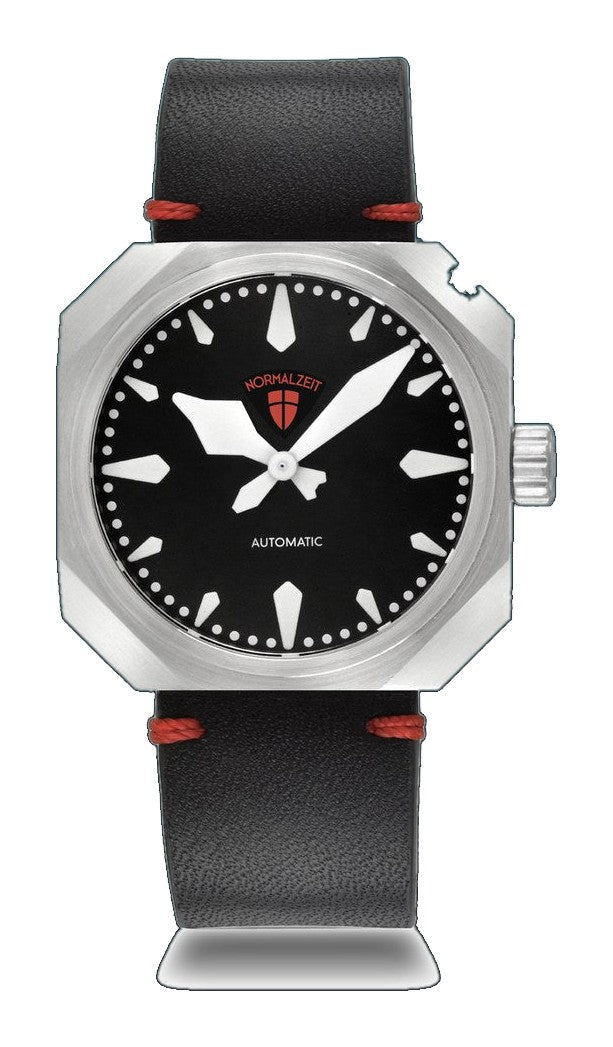 Der Grenadier Stainless Steel / Black Leather Strap | Black Dial