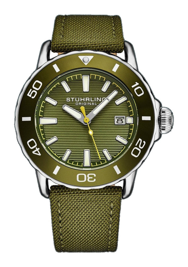 Voyager 4049 44mm Green | Green Dial