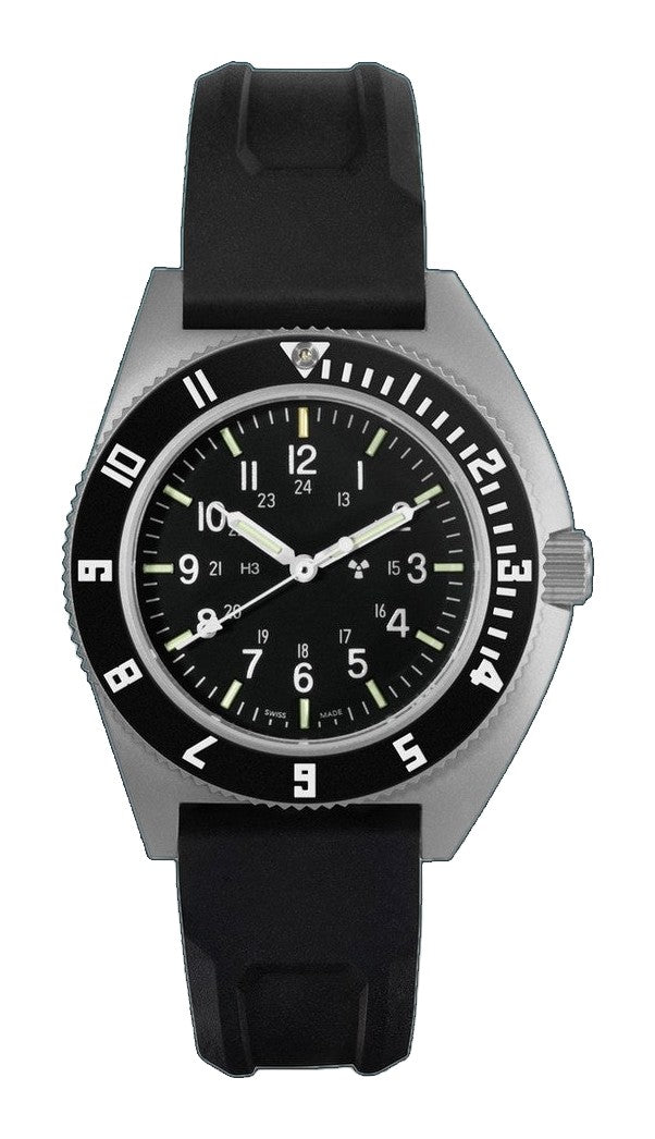 NAV, QUARTZ, SAPH, STE, COL: SS/BKPS 3PC RUBBER Black Sterile/3pc Rubber | Black Dial