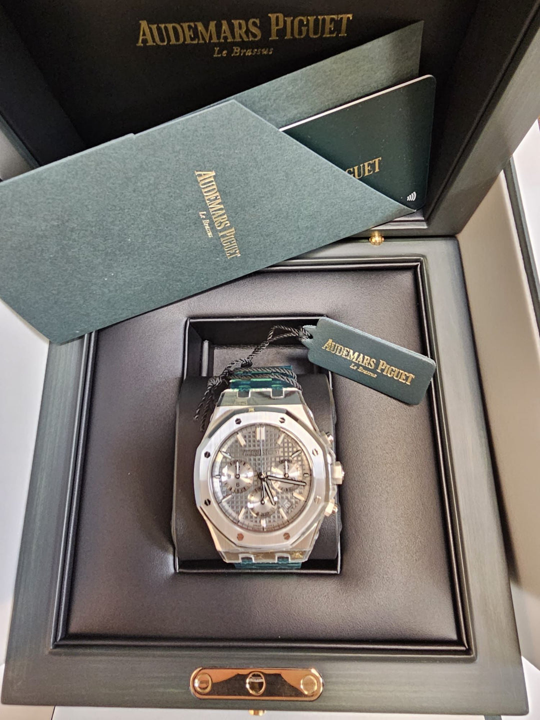 Audemars Piguet ROYAL OAK 37MM GREY DIAL STAINLESS STEEL CHRONOGRAPH Ref. 26715ST.OO.1356ST.02 MENS WATCH