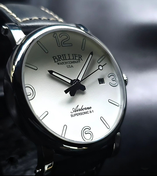 AIRBORNE COLLECTION 42MM | Off-White Dial