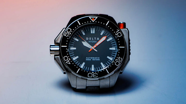 Hydra Black | Black Dial
