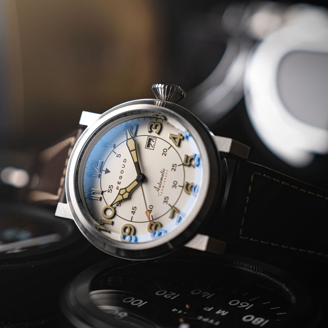 Le Pilote Automatic White / Brown Leather | White Dial