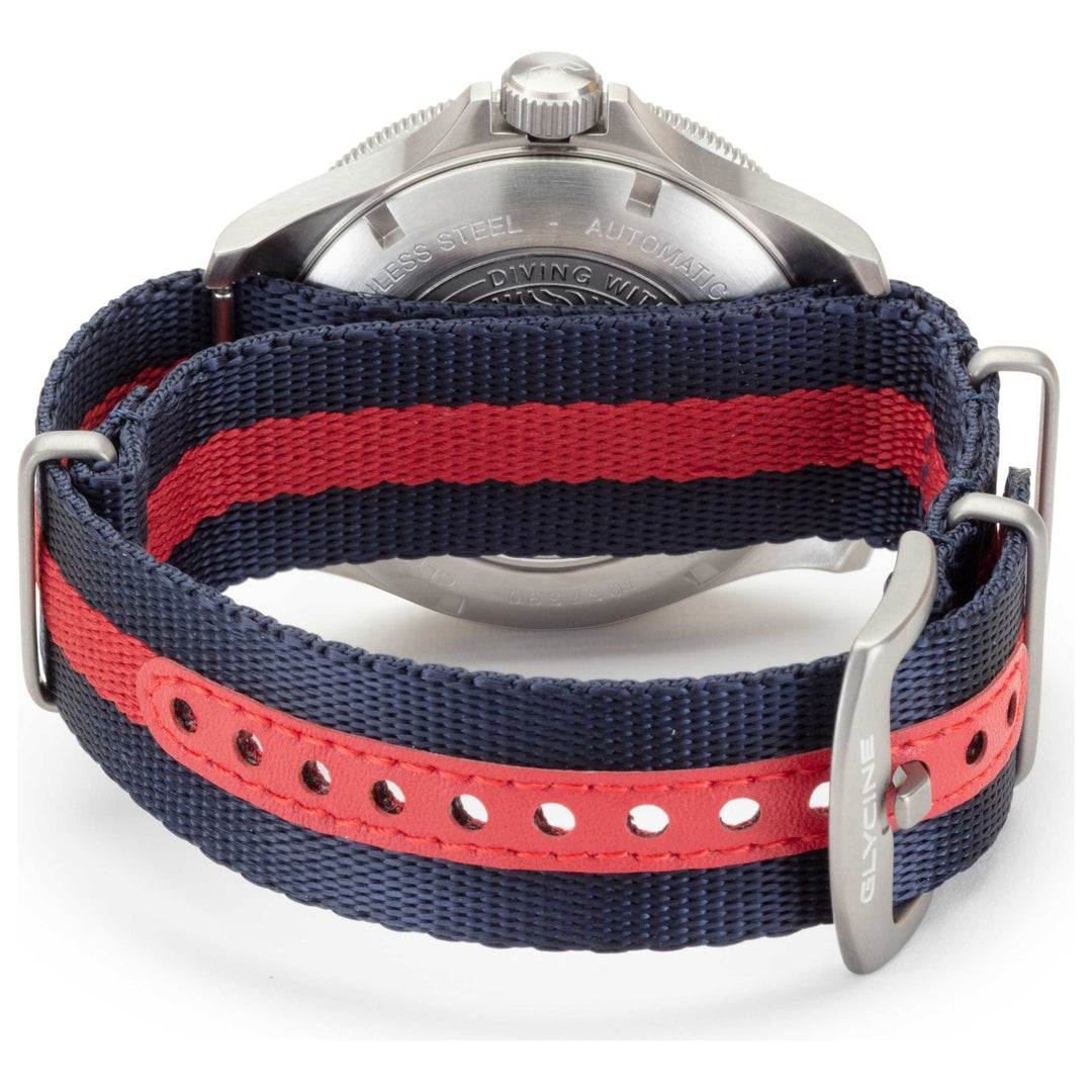 Combat Sub Blue dial / Two-Tone Blue / Red Satin Strap Blue Dial