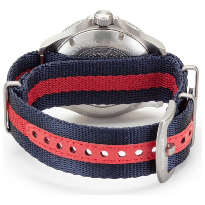 Combat Sub Blue dial / Two-Tone Blue / Red Satin Strap Blue Dial