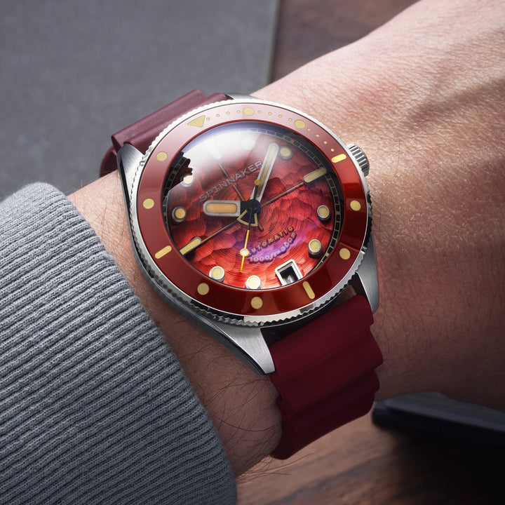 CHALLENGER AUTOMATIC Red / Stainless Steel | Red Dial