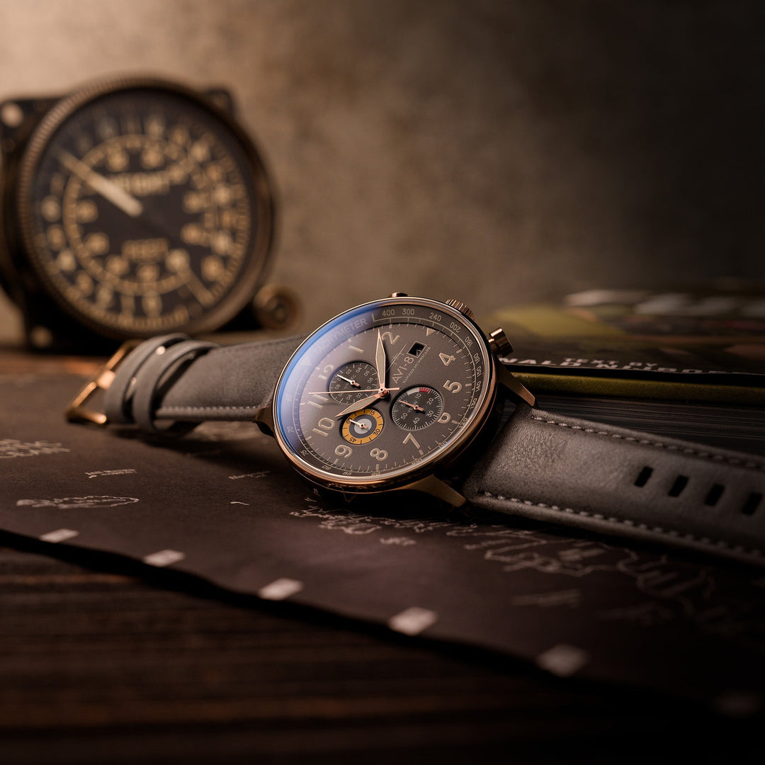 Classic Chronograph GREY / LEATHER | Grey Dial