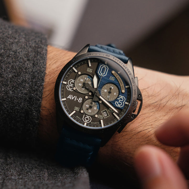 P51 Mustang Blakeslee Chronograph Gray / Leather Gray Dial