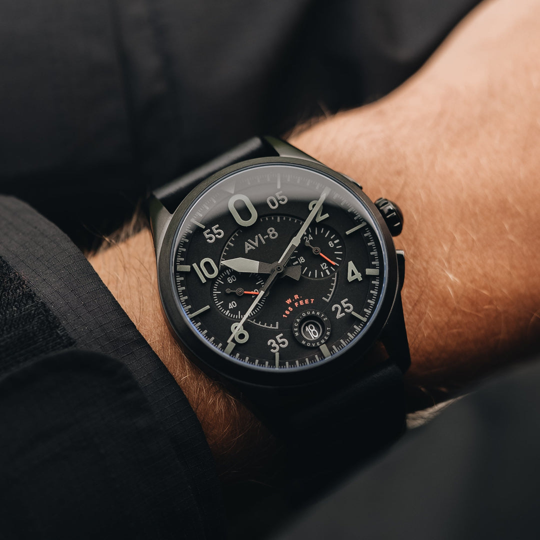 Spitfire Lock Chronograph Watch Black / Leather | Black Dial