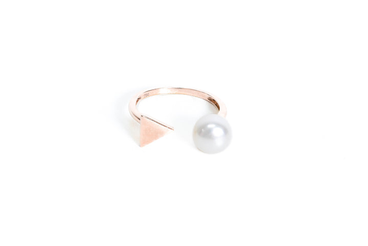 Ivy Pearl Ring