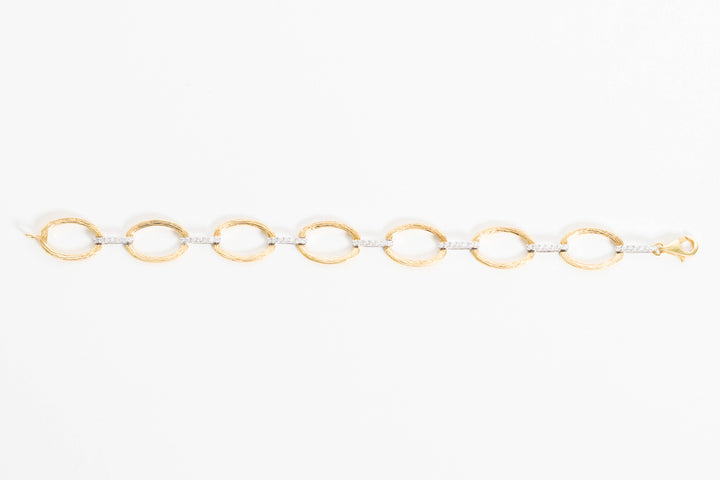 Layla Textured Round Link Bracelet