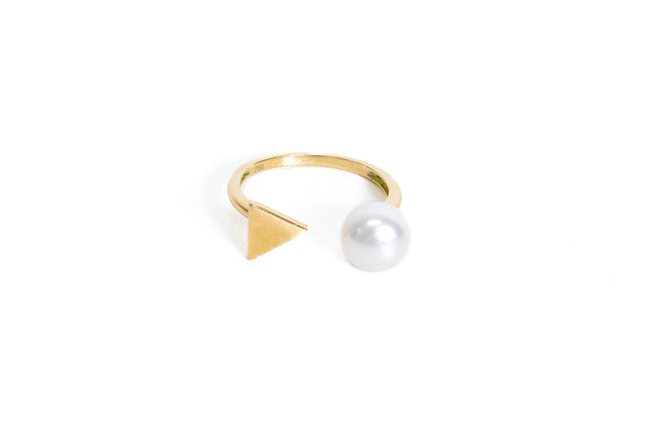 Ivy Pearl Ring