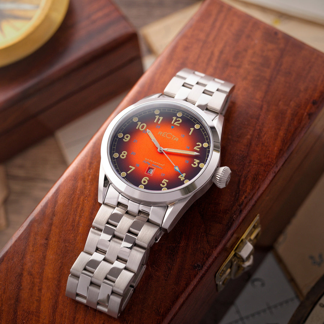 Cavalier Japan Quartz Orange / Stainless Steel |  Dial