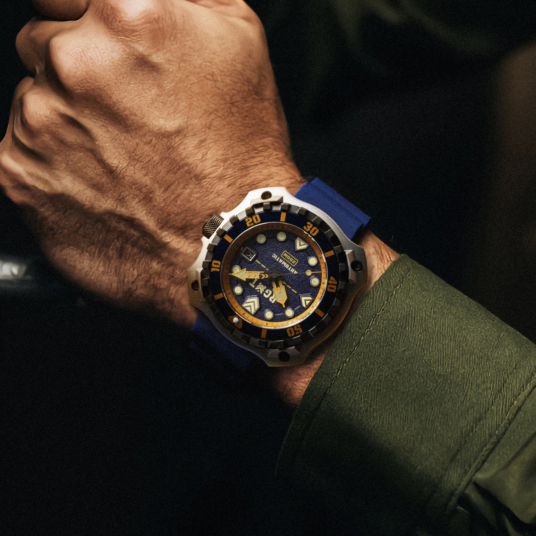 Minesweep Automatic Yellow  / Silicone | Yellow Dial