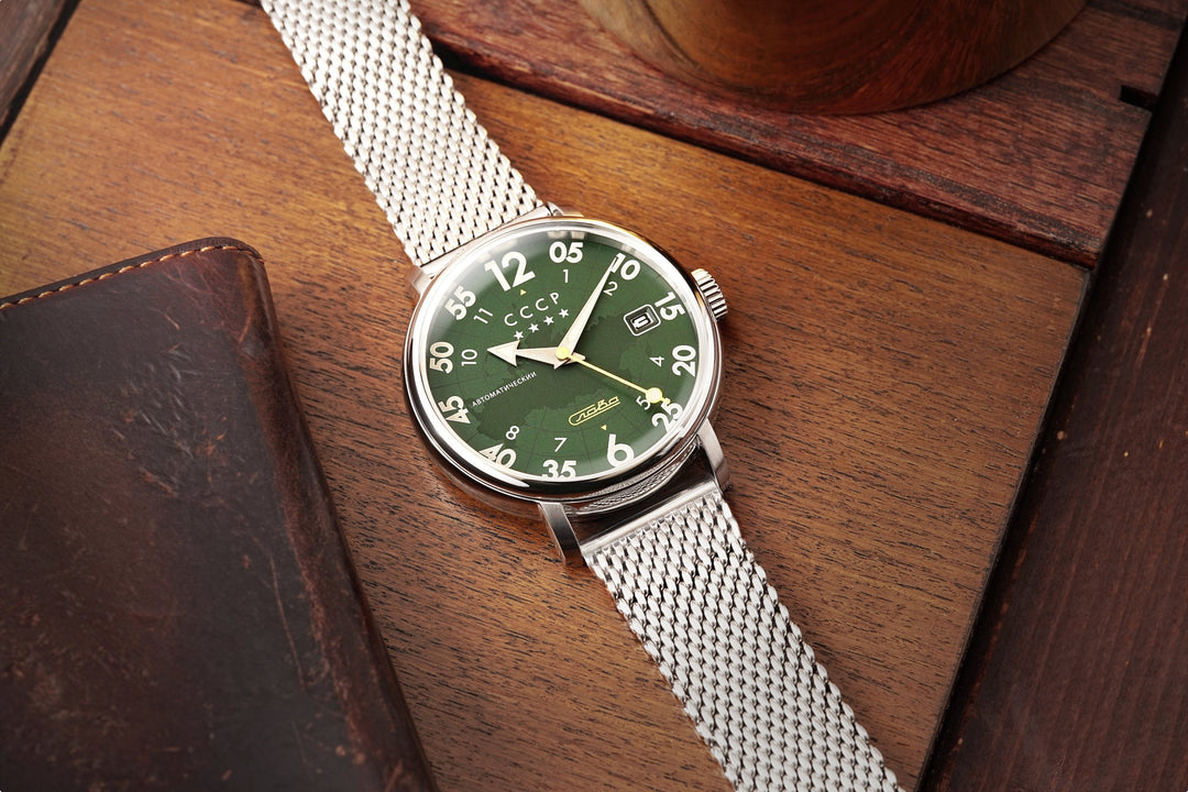 Heroes Comrade Silver / Green Dial | Green Dial