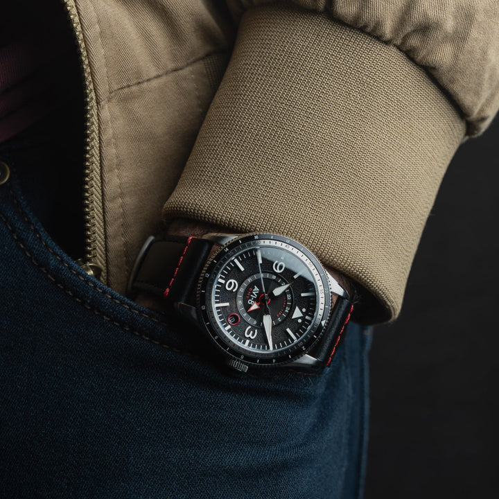 FLYBOY AIRMASTER GMT AUTOMATIC Black / Leather | Black Dial