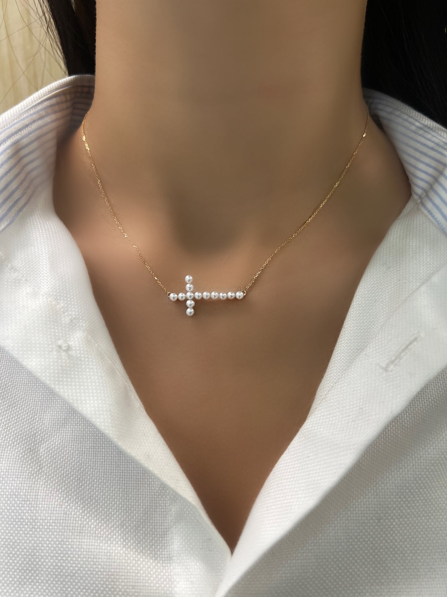 Pearl Horizontal Cross Necklace