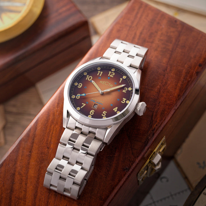 Cavalier Japan Quartz Brown / Stainless Steel |  Dial