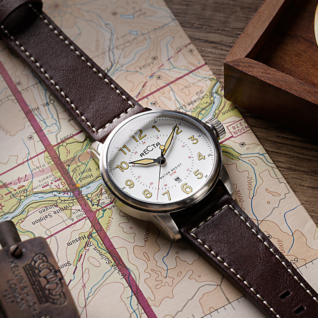Altitude Japan Quartz White / Leather | Notched Caseback Dial