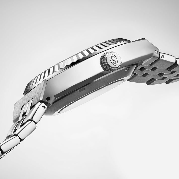 Sentinel 1027 Men's 42mm Silver Guilloché-pattern Dial/Stainless Steel Bracelet