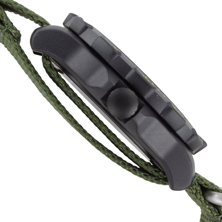 Recon Point 45 mm / Black / Green Black Dial