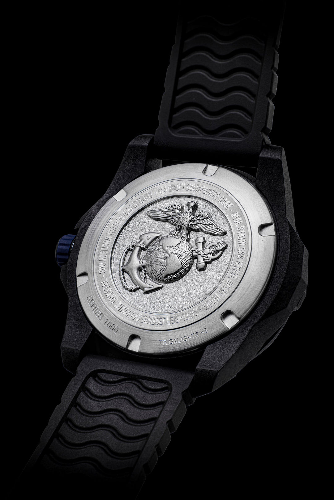 USMC Carbon Dive CARBON CASE/BLACK & GREEN DIAL/GREEN STRAP | Black / Green Dial