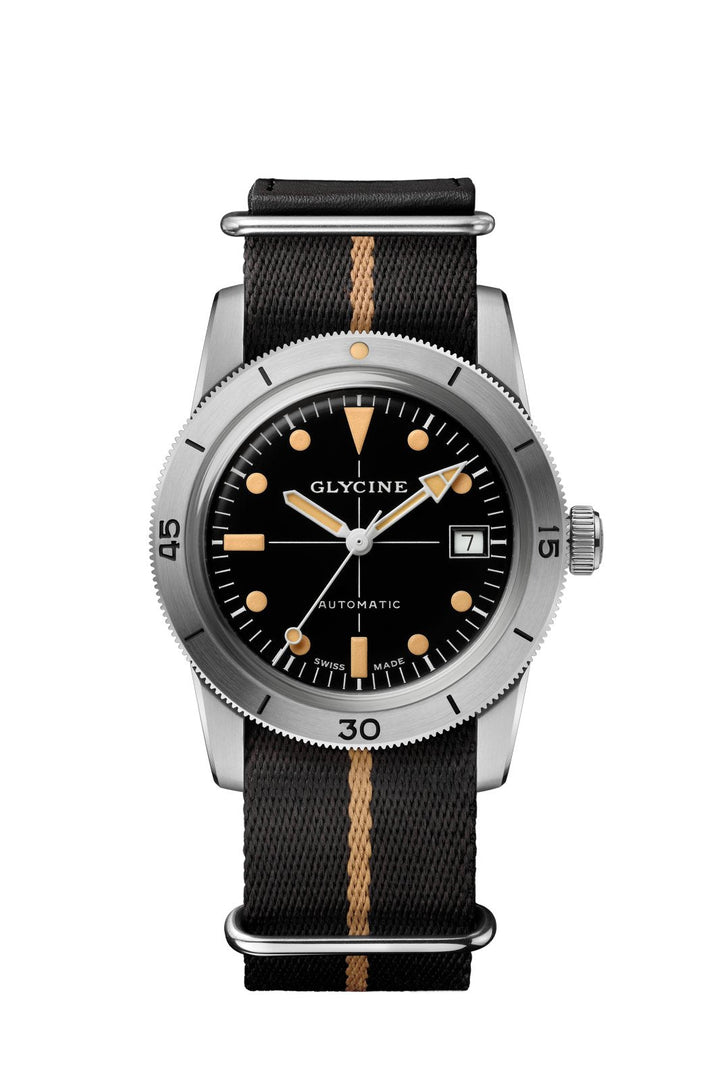 Sea Kraken 39mm / Black / Black Black Dial