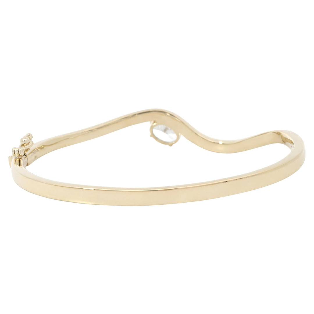 Oval Diamond Wave Bangle