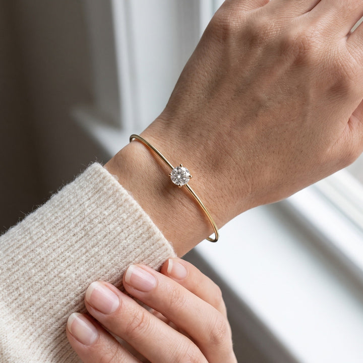 Lab Grown Diamond Solitaire Bangle