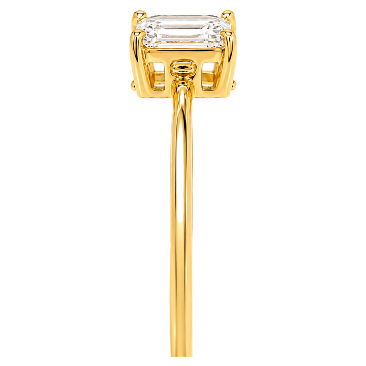 Emerald-Cut Diamond Solitaire Bangle
