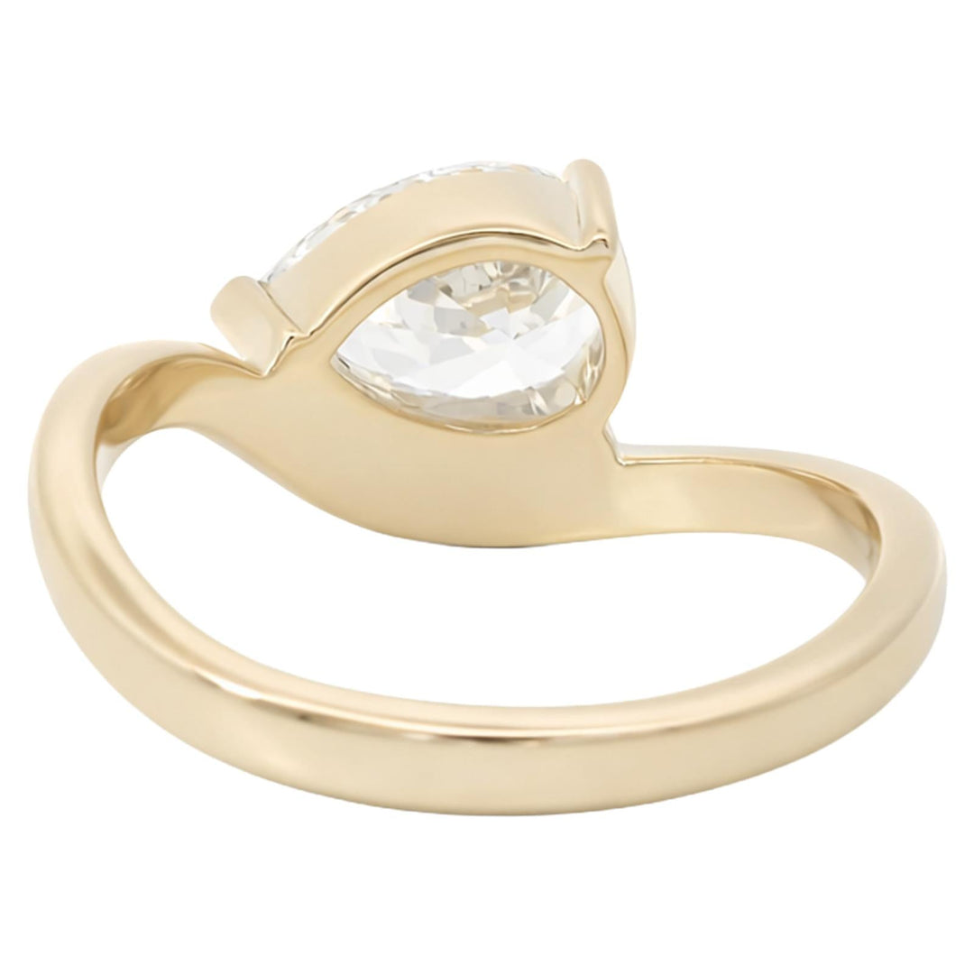 Pear Diamond Wave Ring