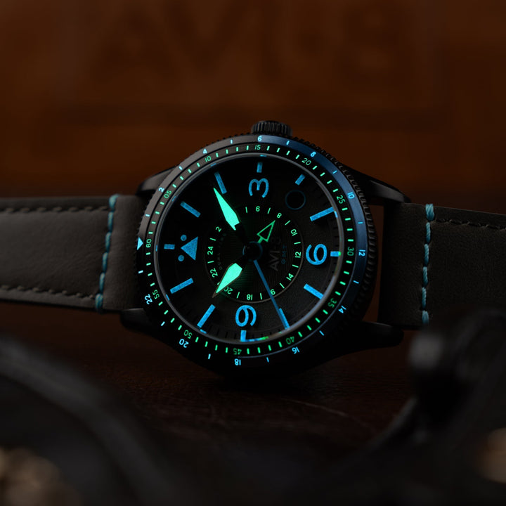 FLYBOY AIRMASTER GMT AUTOMATIC Grey / Leather | Grey Dial